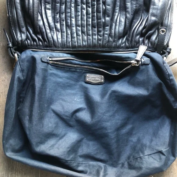 Authentic Miu miu Matalesse shoulder bag as is - Picture 11 of 17